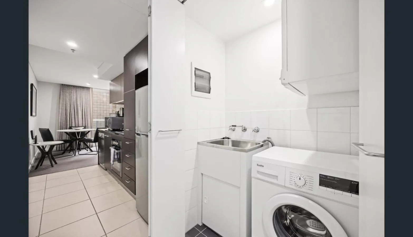 Apartment Happy Bnb Deluxe Suit In Adelaide Cbd Australia